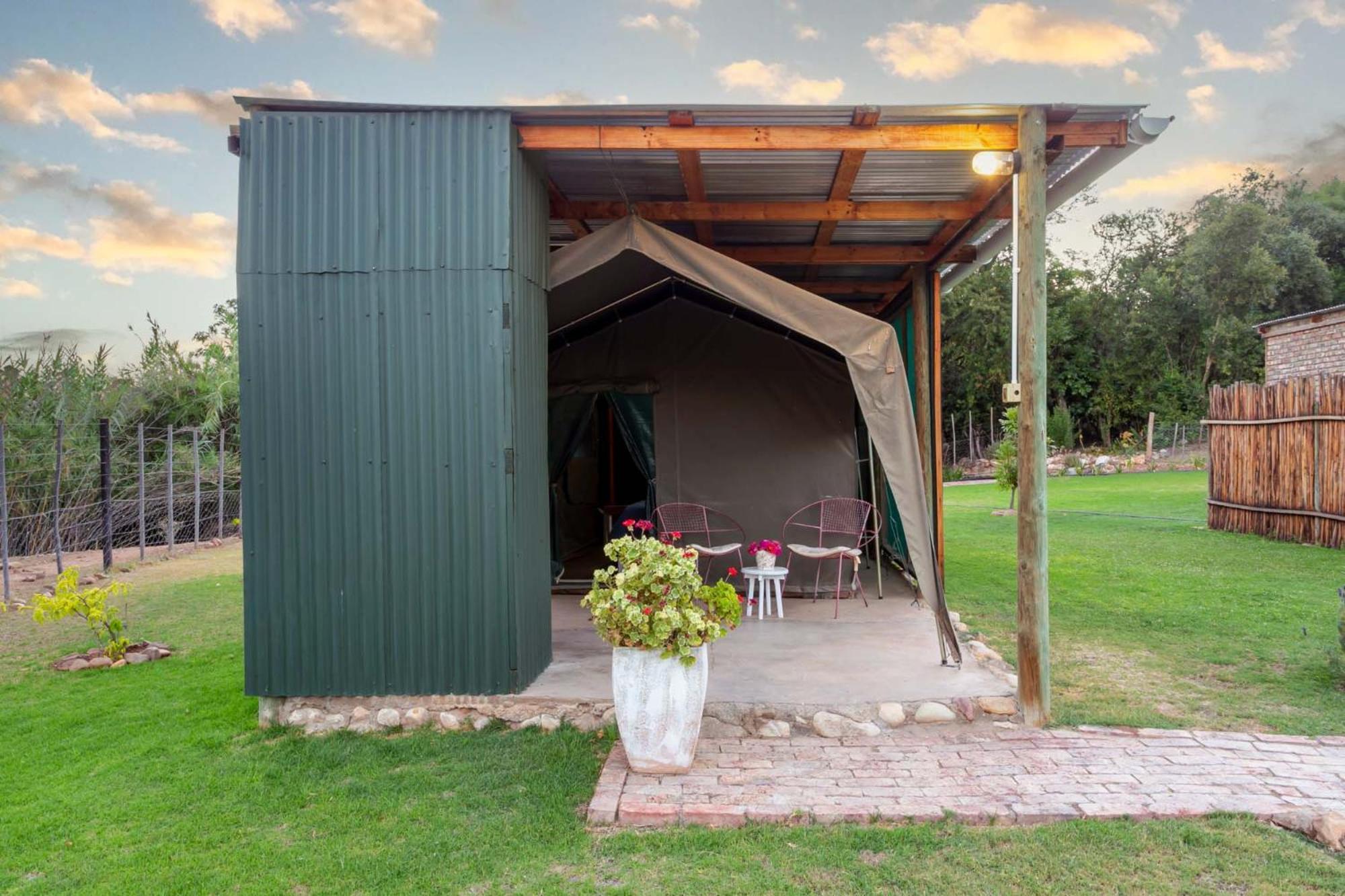 Schoemanshoek Glamping Oudtshoorn Extérieur photo